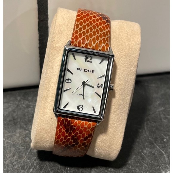 SALE!!! Ladies Pedre Leather Band Watch- NWOT- New Battery (26) - Picture 1 of 2